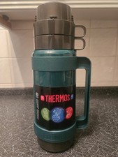 Vintage Retro Thermos Vacuum
