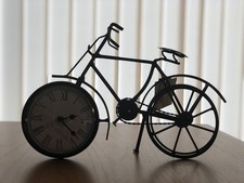 Metal Retro Bicycle Clock