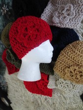 LADIES HAND CROCHETED BEANIE HAT WITH SIDE FLOWER ASSORTED COLOURS BNWOT