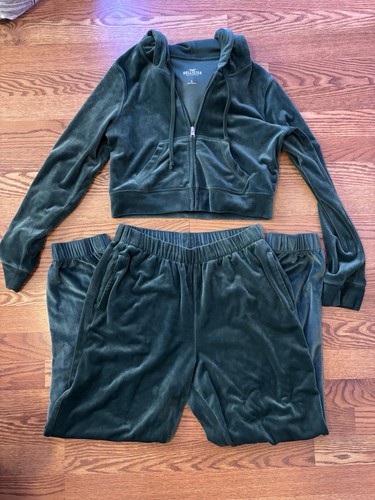 Green hollister velour - hollister, soft
