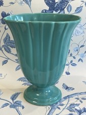 Vintage Green Vase. Scalloped