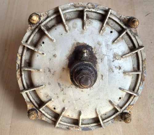 Lambretta series front - front, hub