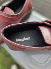 COSY FEET SHOES - NEW