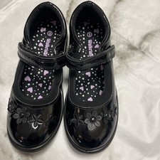 Walkright Girls Shoes Black
