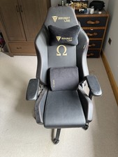 Secret Lab Omega 2020 Black