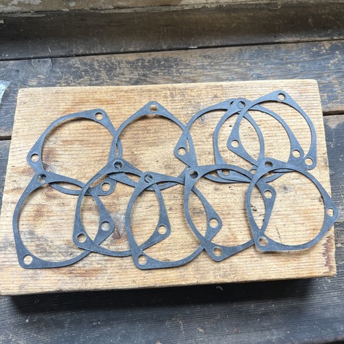 Triumph t160 gearbox oil seal - oil,