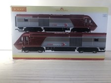 Hornby R2949 OO Arriva Cross