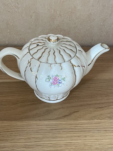 Vintage teapot sudlow - vintage,
