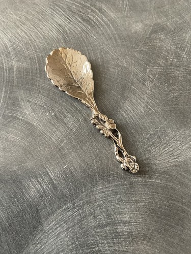 Superb silver naturalistic - superb,