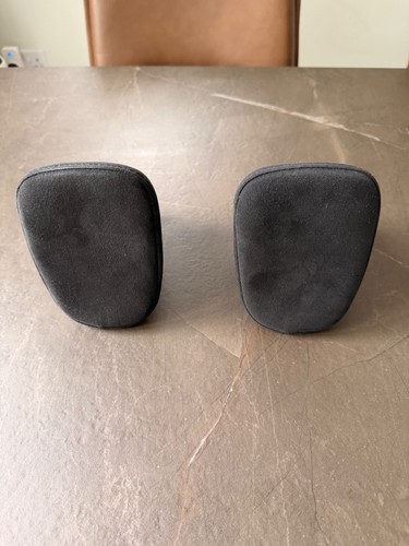 Bmw oem front headrest - ix,