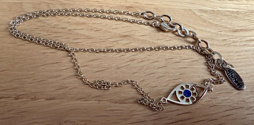 Gold tone chain necklace - tone,