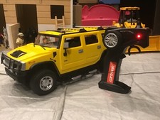 Cartronic 1:14 Radio Controlled H2 Hummer.