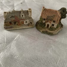 Fraser Creations Houses x 2
