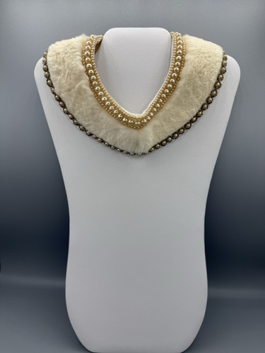 Vintage truly royal - vintage, fur