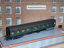 Lima 305324W OO Gauge SR Green