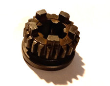 ORIGINAL BSA BANTAM 2nd GEAR MAINSHAFT PINION FOR 3 SPEED MODELS 22T NOS 90-1357