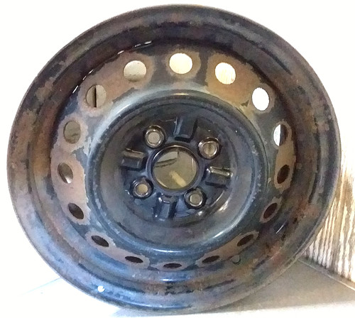 Toyota yaris steel wheel - yaris,