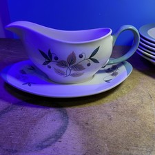 Vintage Wedgwood Brecon Barlaston Gravy Boat With Matching Stand / saucer 