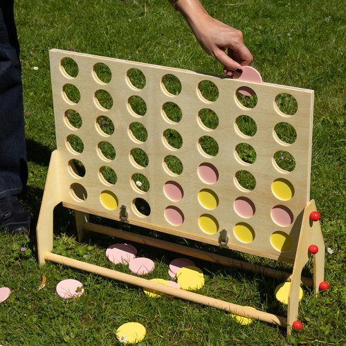 Giant wooden four row - a,