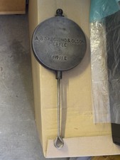 Antique Cast Iron Waffle Iron