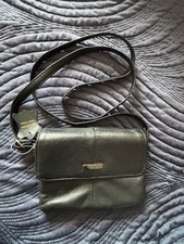 Lorenz Accessories Black Leather Cross Body Small Bag Purse 3 Zipped Pockets VGC