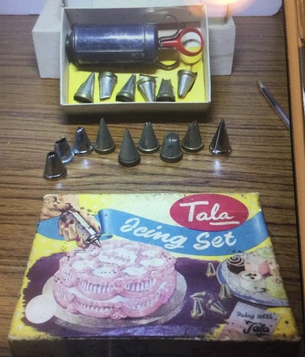 Vintage tala icing - tala, set