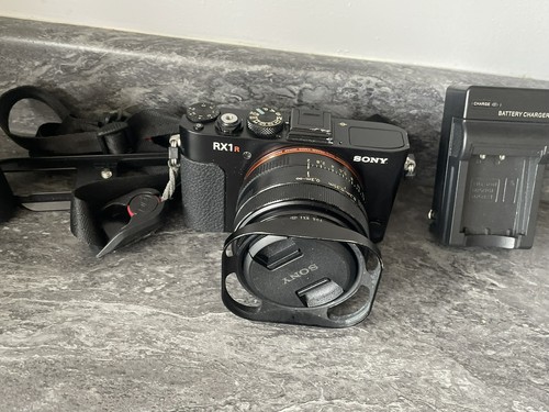 Sony dsc rx1r used - and, in