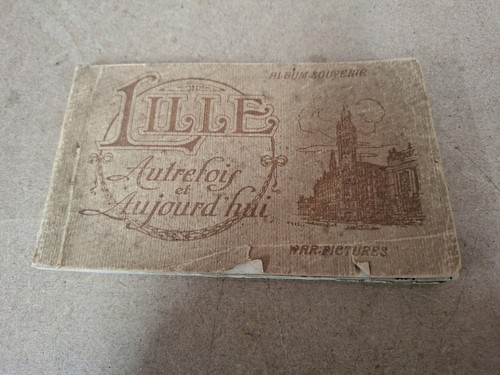 Vintage post war - war, book