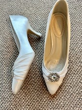 ivory Satin wedding shoes size 4
