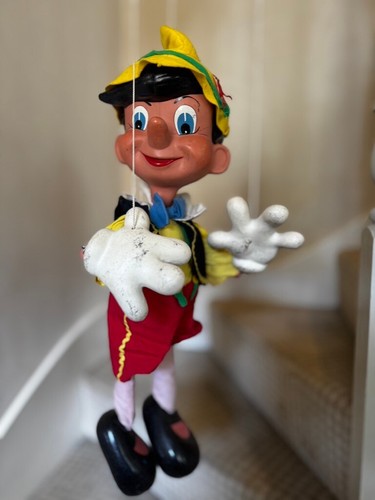 Pelham vintage display puppets - display,