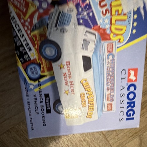 Corgi classics bedford van - corgi,