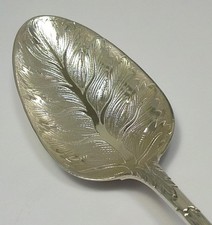 Georgian Sterling Silver Leaf Bowl Serving Spoon (8 ¾”) – Hallmarked 1818