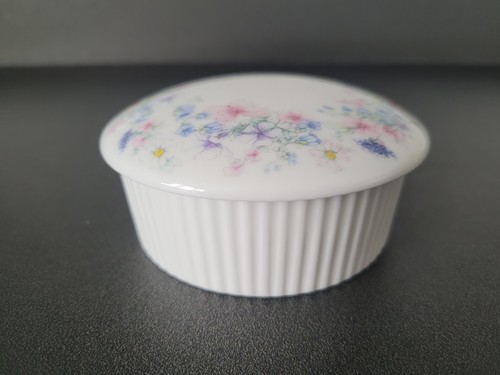 Wedgewood angela bone - angela, china