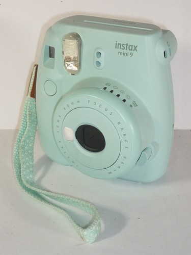 Fujifilm polaroid camera - polaroid,