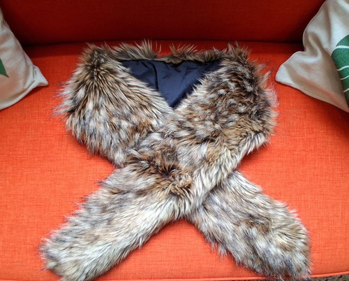 Faux fur brown - brown, wrap