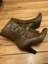 Brown Leather Boots with Heel (Mid-calf ) - Bertie