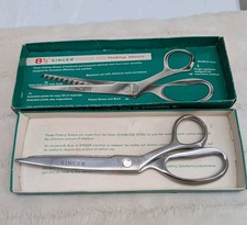 Pinking Shears Vintage Singer