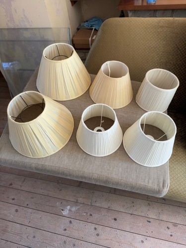 Job lot pleated - of, 6