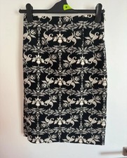 Zara Women Size S Aztec Pencil