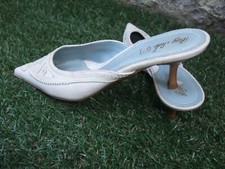 Bay Side ~ Ivory / Cream Dressy Kitten Heel Slip On Pointy Shoes ~ UK 5.5 EU 38