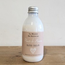 M&S La Maison De Senteurs