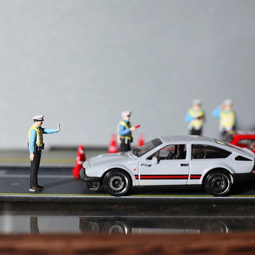 Scale miniature traffic - 1:64,