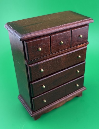 Scale dollhouse - 1:12,