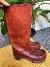 Cool Cognac Brown 70s Vintage