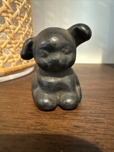Rare cast iron paper weight - iron,