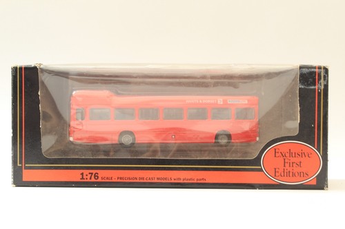 Efe 15101 red bus - red,