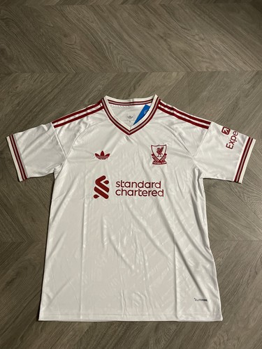 Liverpool away top size - 26/27,