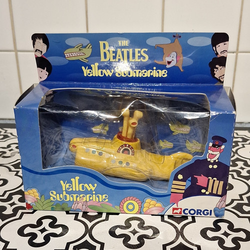 Corgi the beatles yellow - corgi,