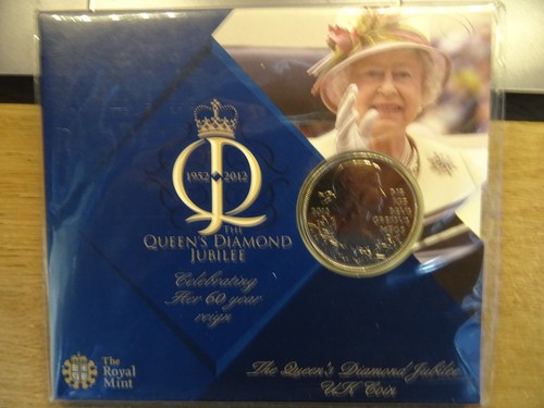 2012 queen s diamond - £5,