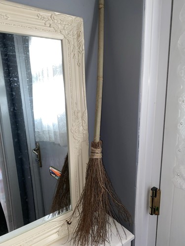 Witches witch broom broomstick - witch,